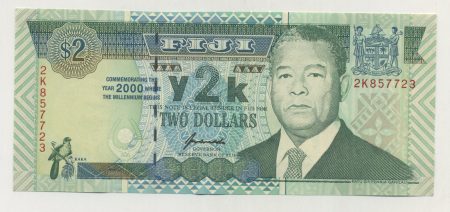 Fiji 2 Dollars 2000 Pick 102 UNC